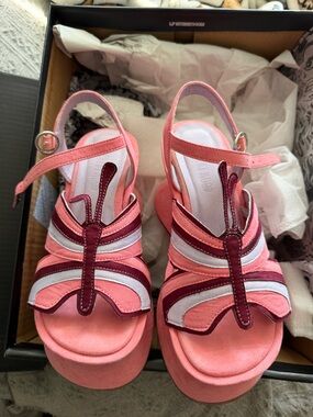 Current Mood BUTTERFLY VIBES PLATFORM WEDGES